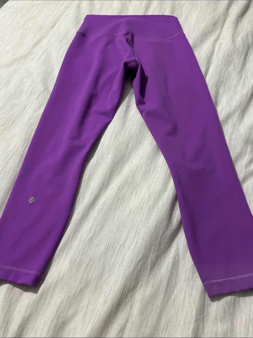 Lululemon Wunder Train High Rise Crops - Picture 5 of 9